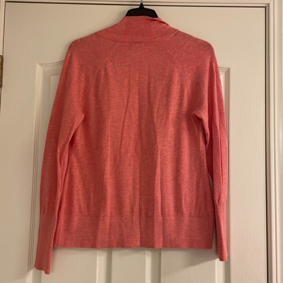 Eddie Bauer top - Picture 8 of 8